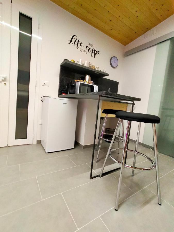 Il Giardino Deluxe Villa Lizzanello Eksteriør billede