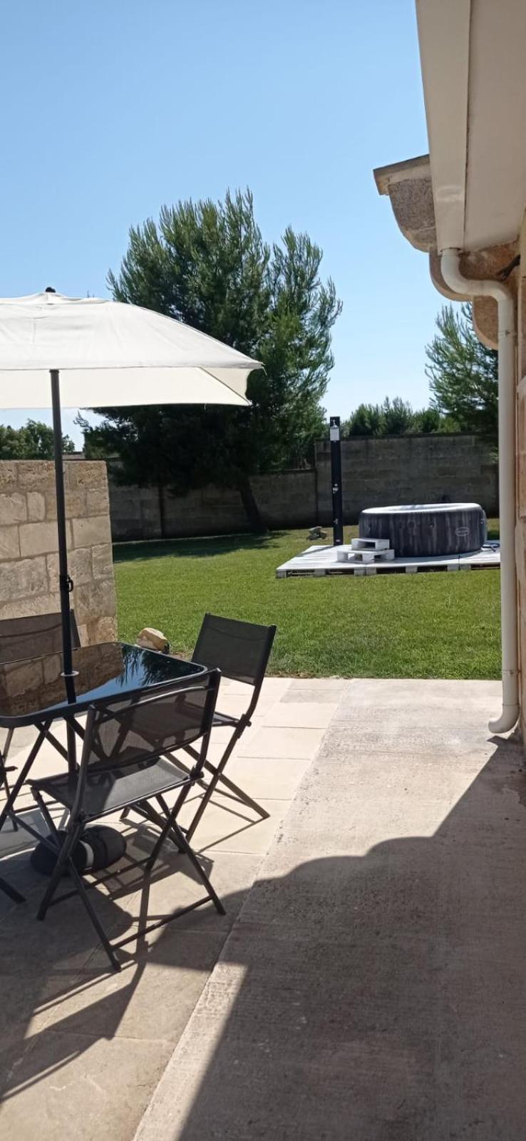 Il Giardino Deluxe Villa Lizzanello Eksteriør billede